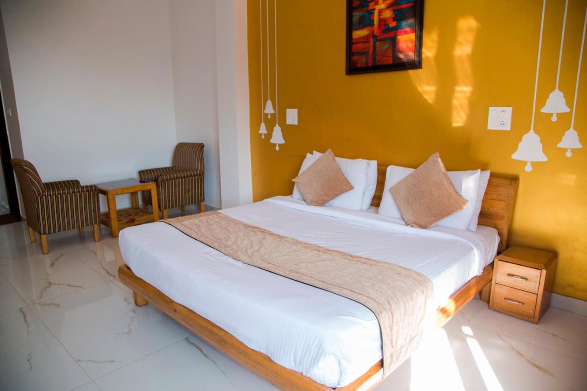 Blue Pine Resort Lansdowne Εξωτερικό φωτογραφία