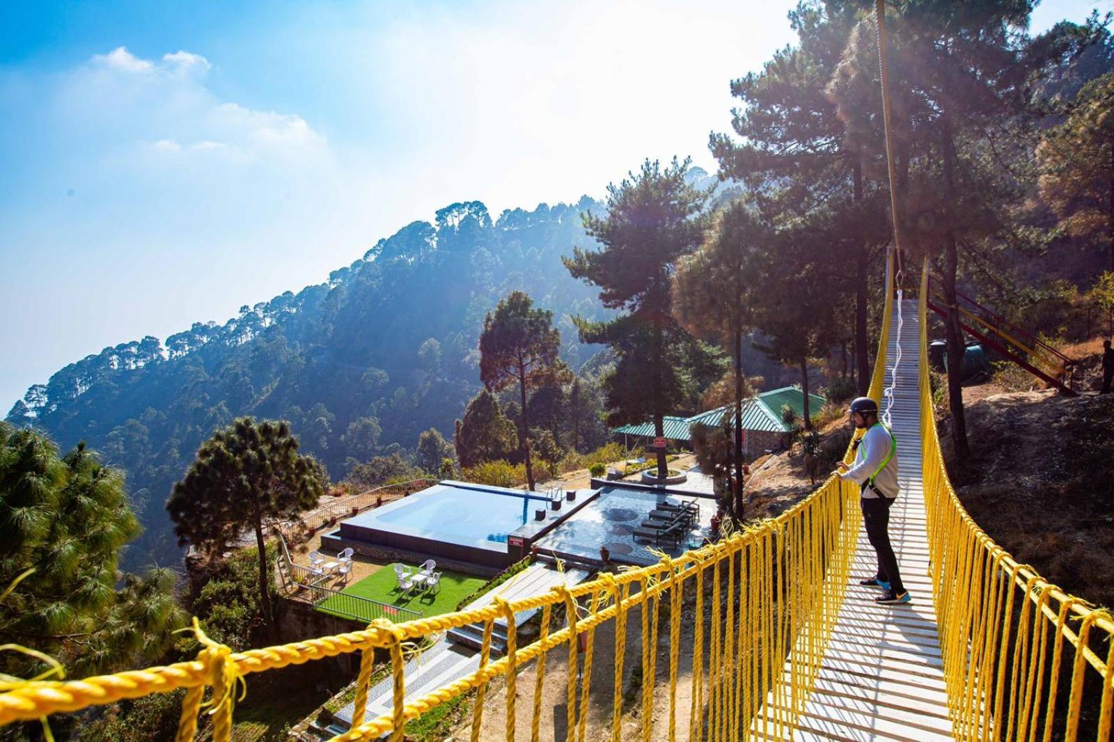 Blue Pine Resort Lansdowne Εξωτερικό φωτογραφία