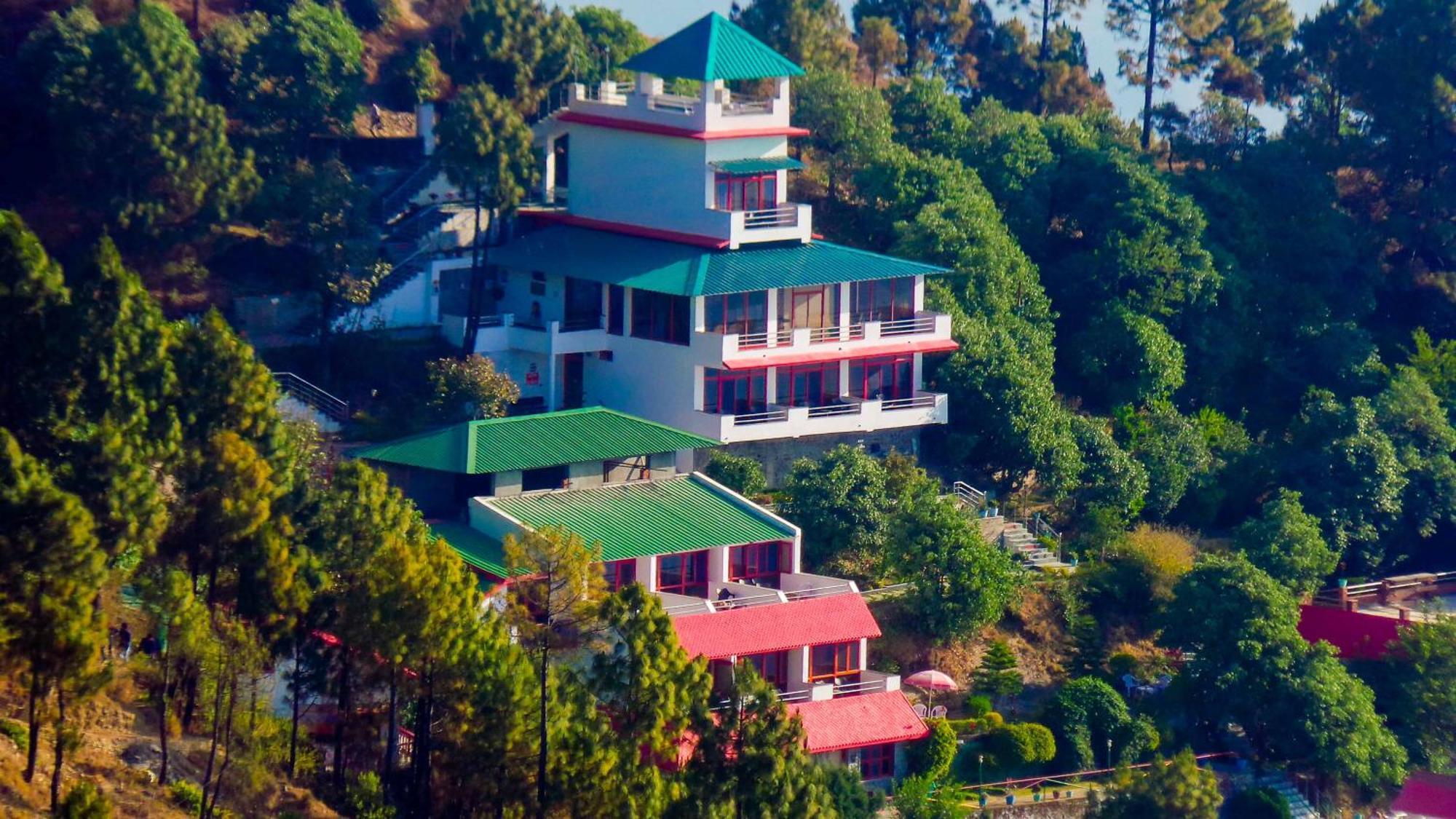 Blue Pine Resort Lansdowne Εξωτερικό φωτογραφία